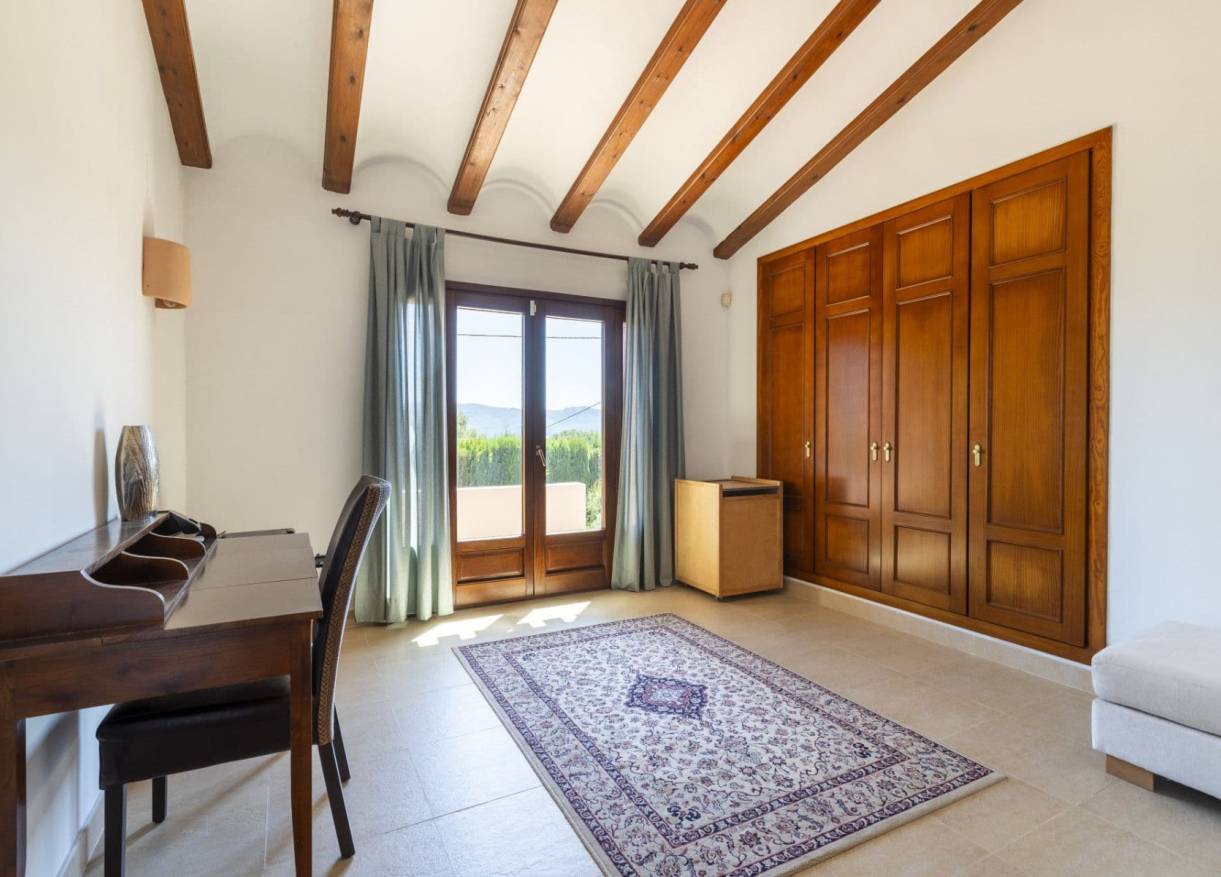 Bestaand - Villa - Jávea - Montgo