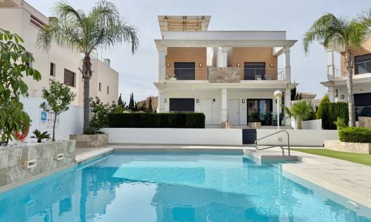 Bestaand - Townhouse / Semi-detached - Ciudad Quesada - Lo Marabu