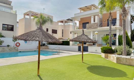 Bestaand - Townhouse / Semi-detached - Ciudad Quesada - Lo Marabu