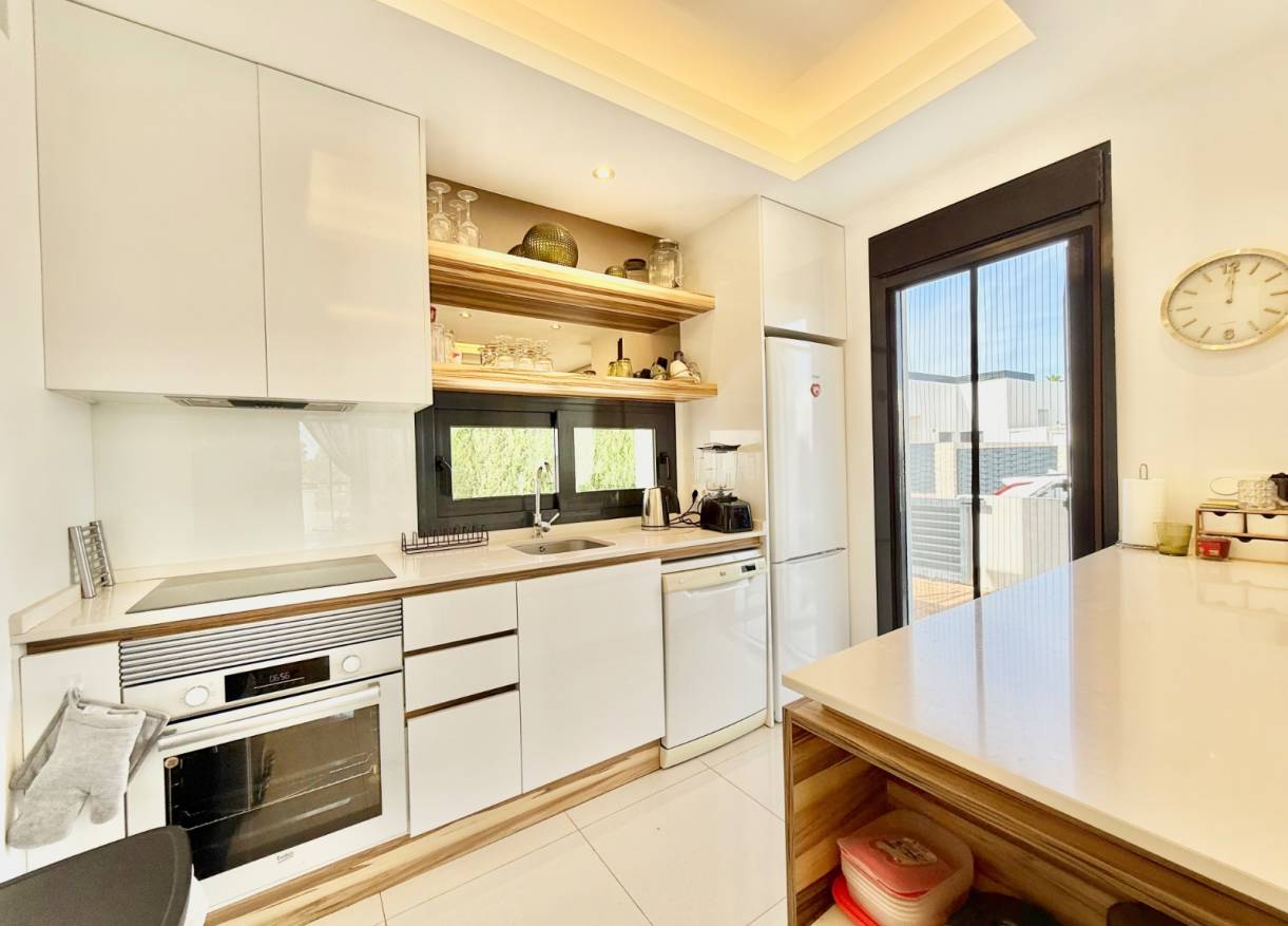 Bestaand - Townhouse / Semi-detached - Ciudad Quesada - Lo Marabu