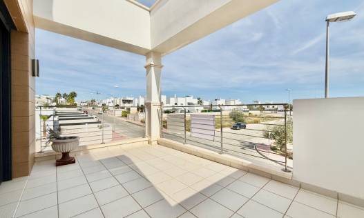 Bestaand - Townhouse / Semi-detached - Ciudad Quesada - Lo Marabu