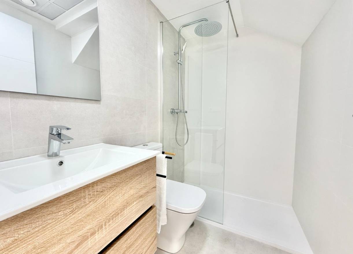 Nieuwbouw - Townhouse / Semi-detached - Cox - San Fernando