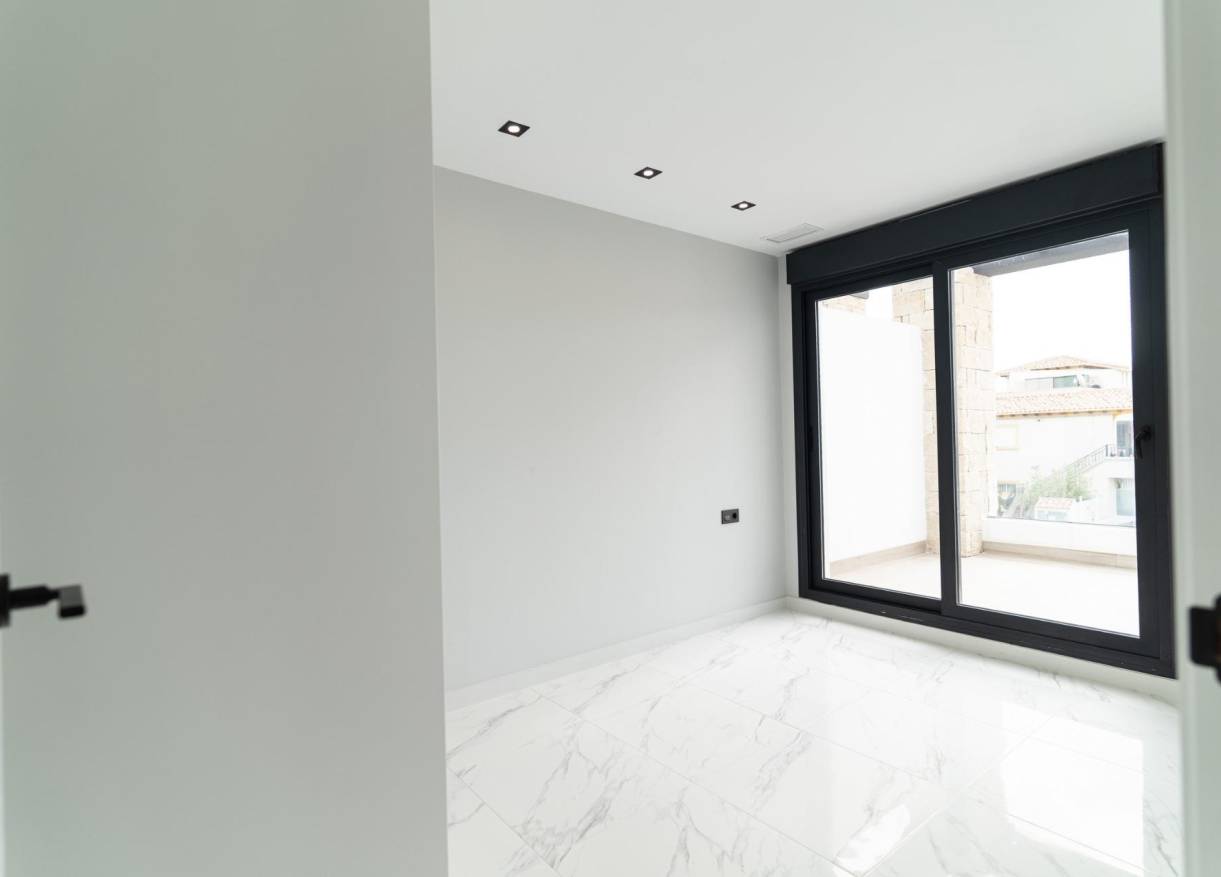 Nieuwbouw - Villa - Orihuela Costa - Punta Prima