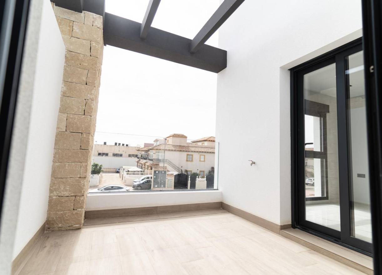 Nieuwbouw - Villa - Orihuela Costa - Punta Prima