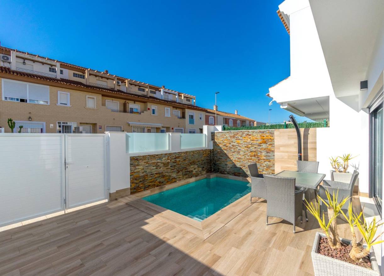 Nieuwbouw - Townhouse / Semi-detached - San Pedro del Pinatar - Polideportivo
