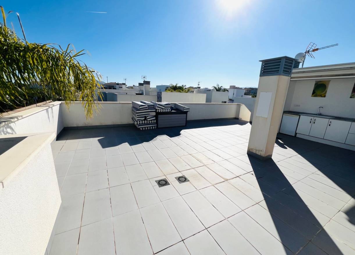 Bestaand - Villa - Denia