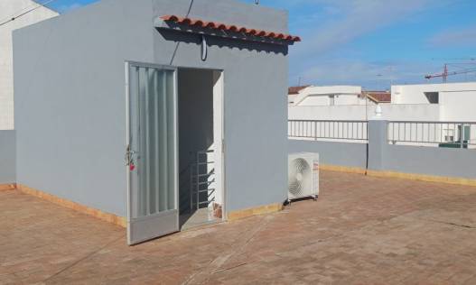 Bestaand - Townhouse / Semi-detached - San Pedro del Pinatar - Los Antolinos
