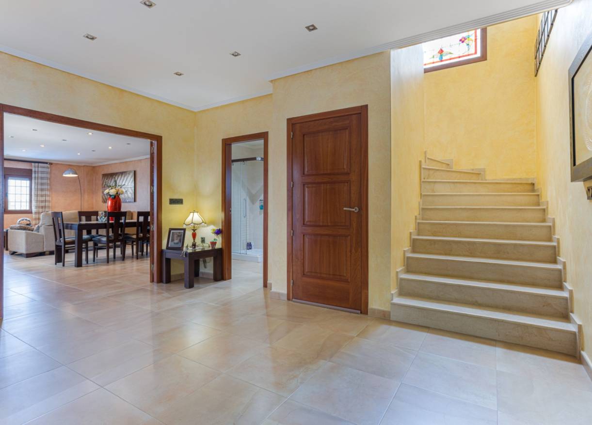 Bestaand - Villa - Los Montesinos - La Herrada