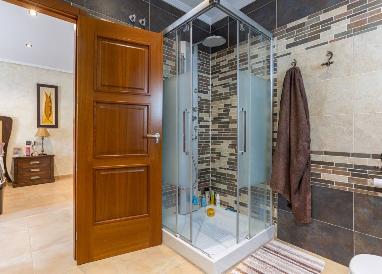 Bestaand - Villa - Los Montesinos - La Herrada