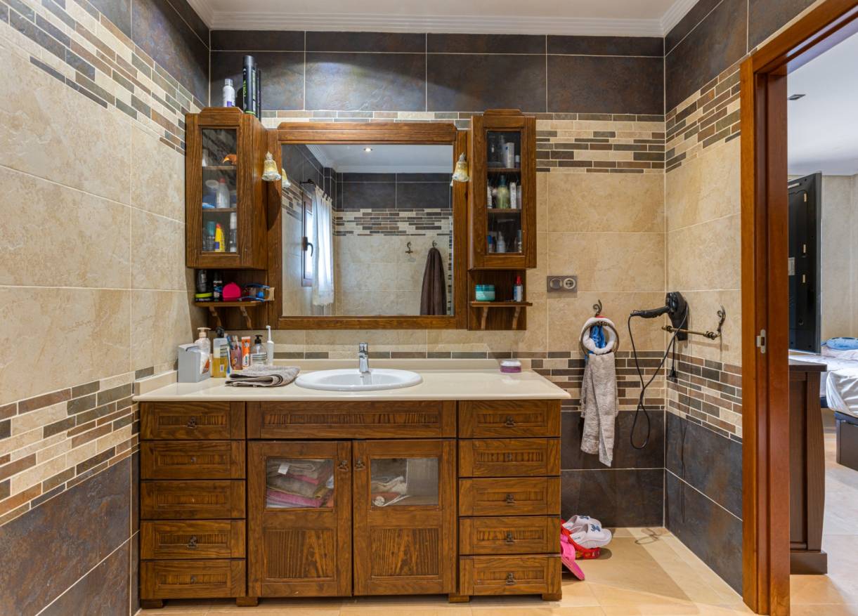 Bestaand - Villa - Los Montesinos - La Herrada