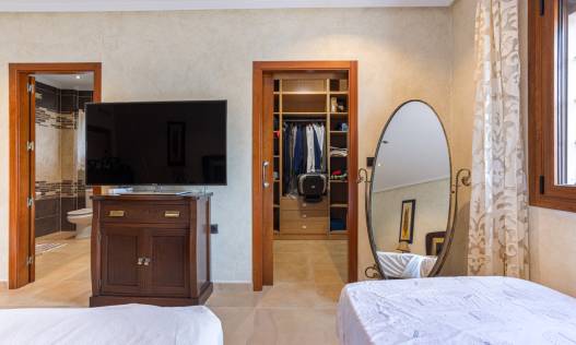 Bestaand - Villa - Los Montesinos - La Herrada