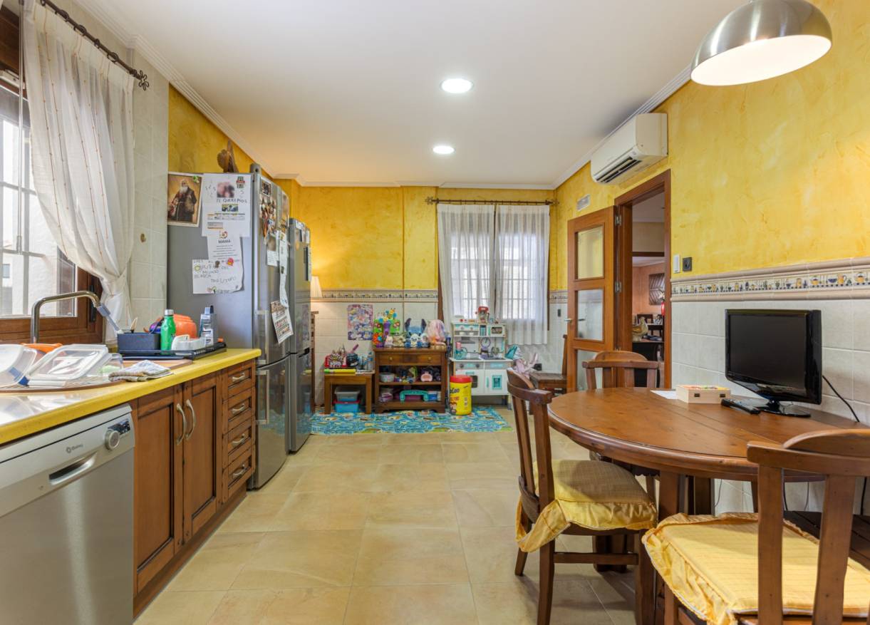 Bestaand - Villa - Los Montesinos - La Herrada