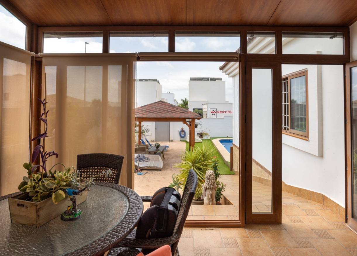 Bestaand - Villa - Los Montesinos - La Herrada