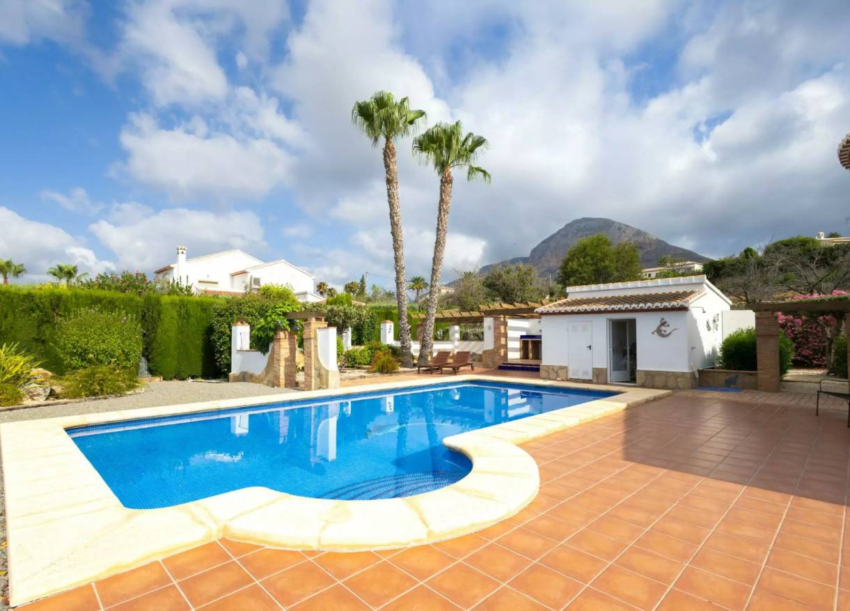 Bestaand - Villa - Jávea - Montgo