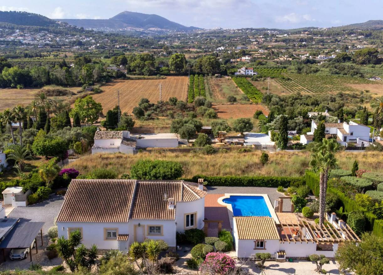 Bestaand - Villa - Jávea - Montgo