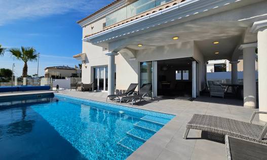 Vakantie verhuur - Villa - La Marina - Alicante