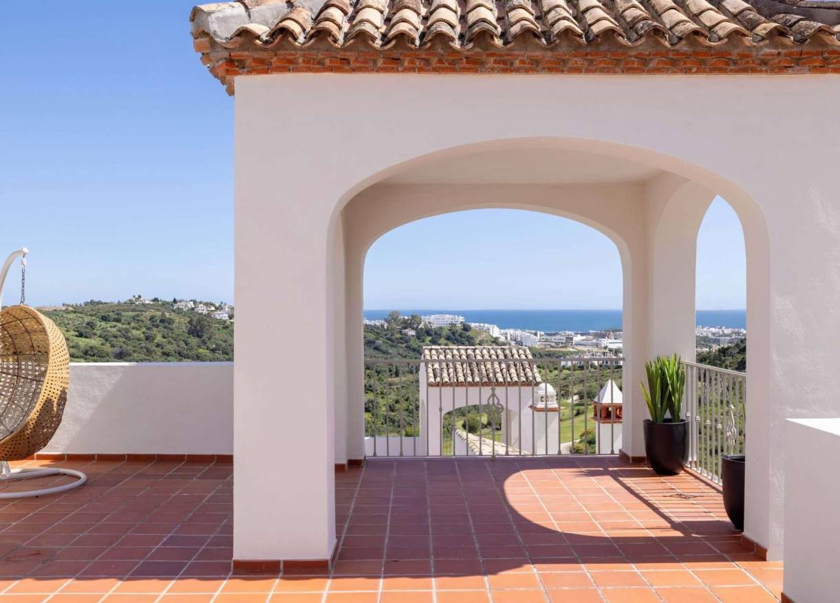 Nieuwbouw - Townhouse / Semi-detached - Estepona - Azata Golf