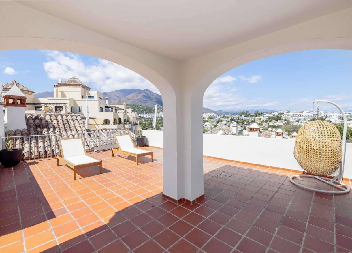 Nieuwbouw - Townhouse / Semi-detached - Estepona - Azata Golf