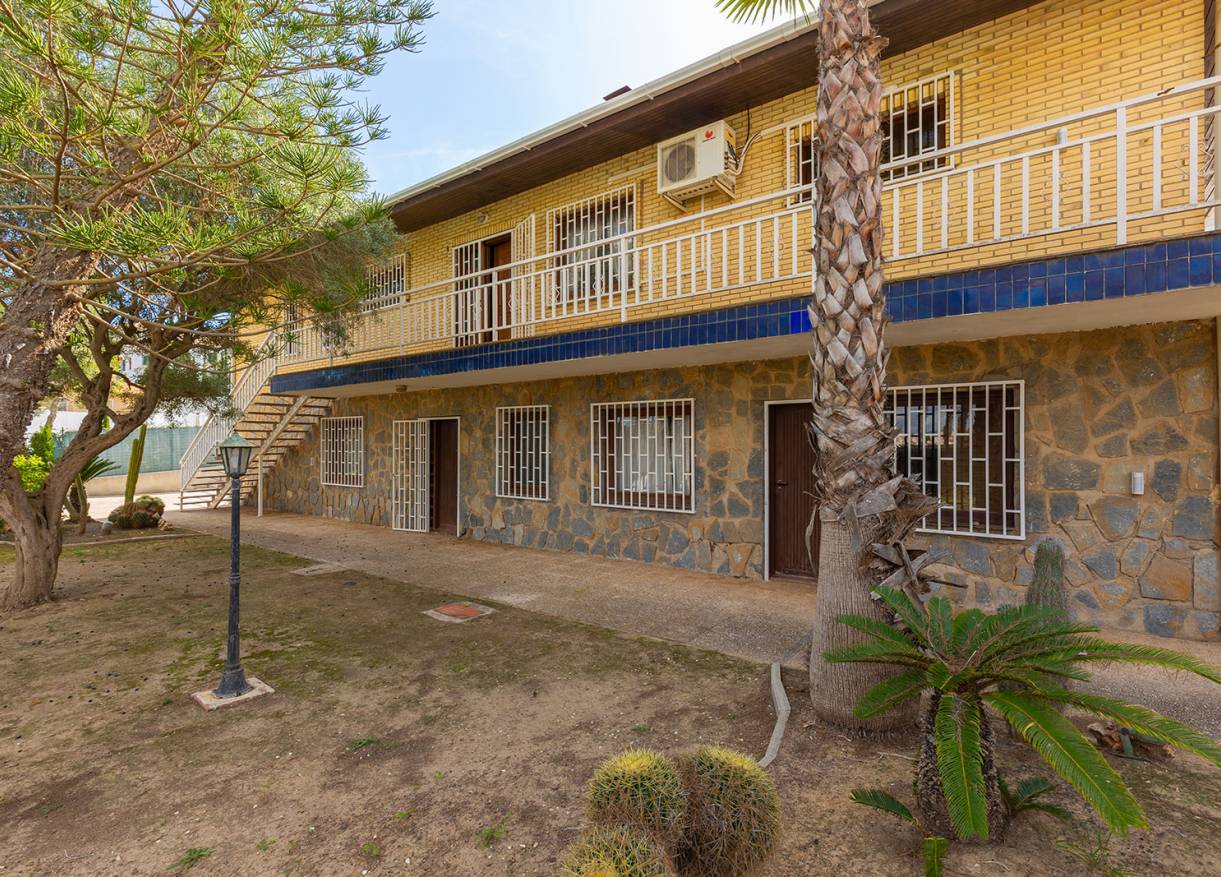 Bestaand - Villa - Orihuela Costa - Las Filipinas