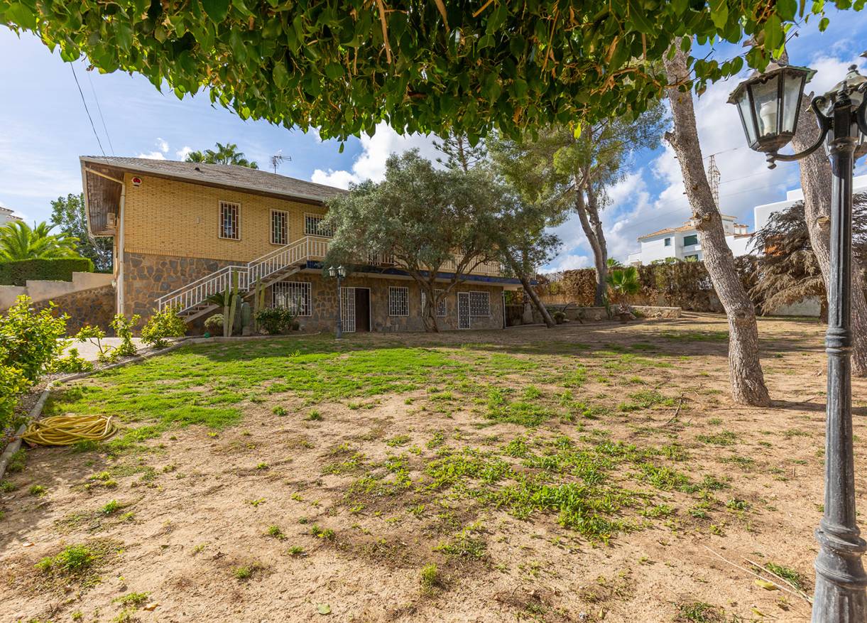 Bestaand - Villa - Orihuela Costa - Las Filipinas