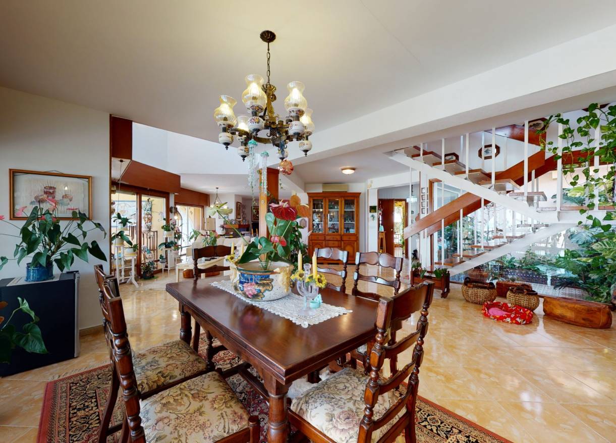 Bestaand - Villa - Orihuela Costa