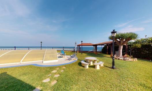 Bestaand - Villa - Orihuela Costa