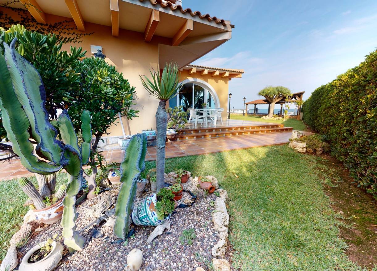 Bestaand - Villa - Orihuela Costa