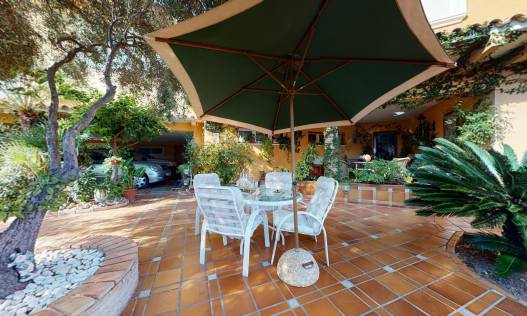 Bestaand - Villa - Orihuela Costa