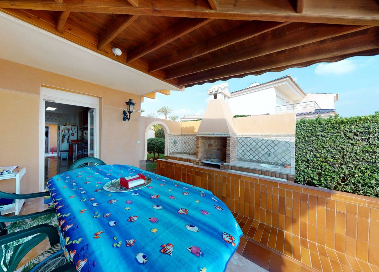 Bestaand - Villa - Orihuela Costa