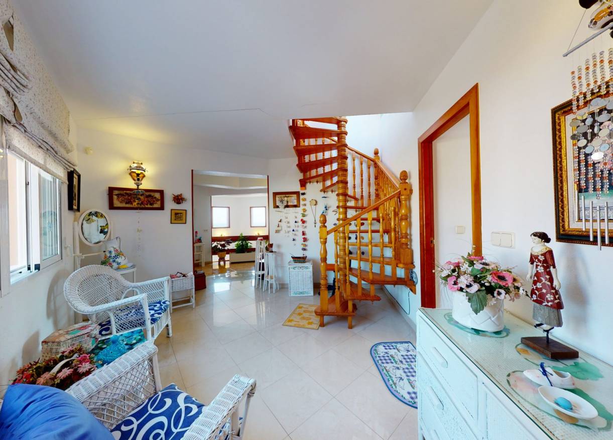 Bestaand - Villa - Orihuela Costa