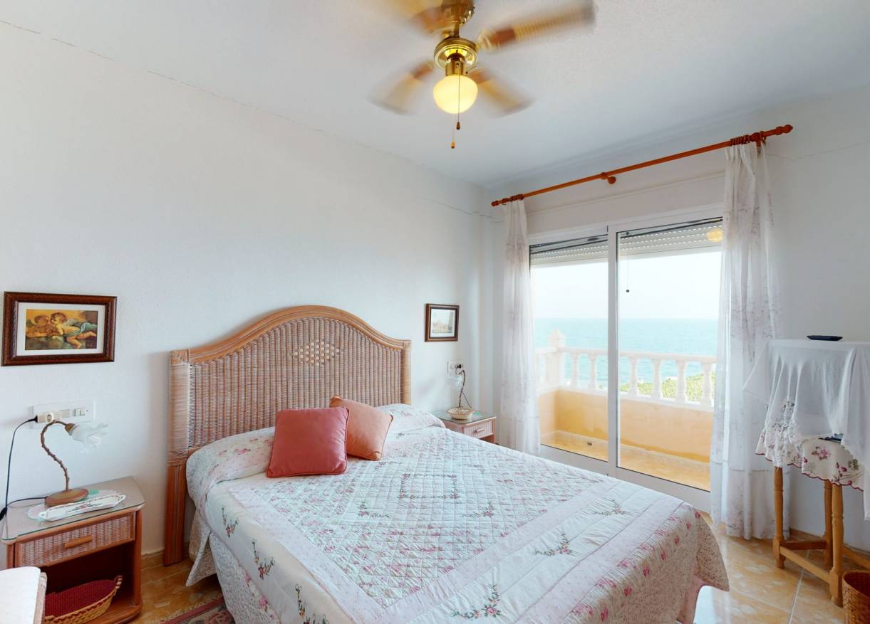 Bestaand - Villa - Orihuela Costa