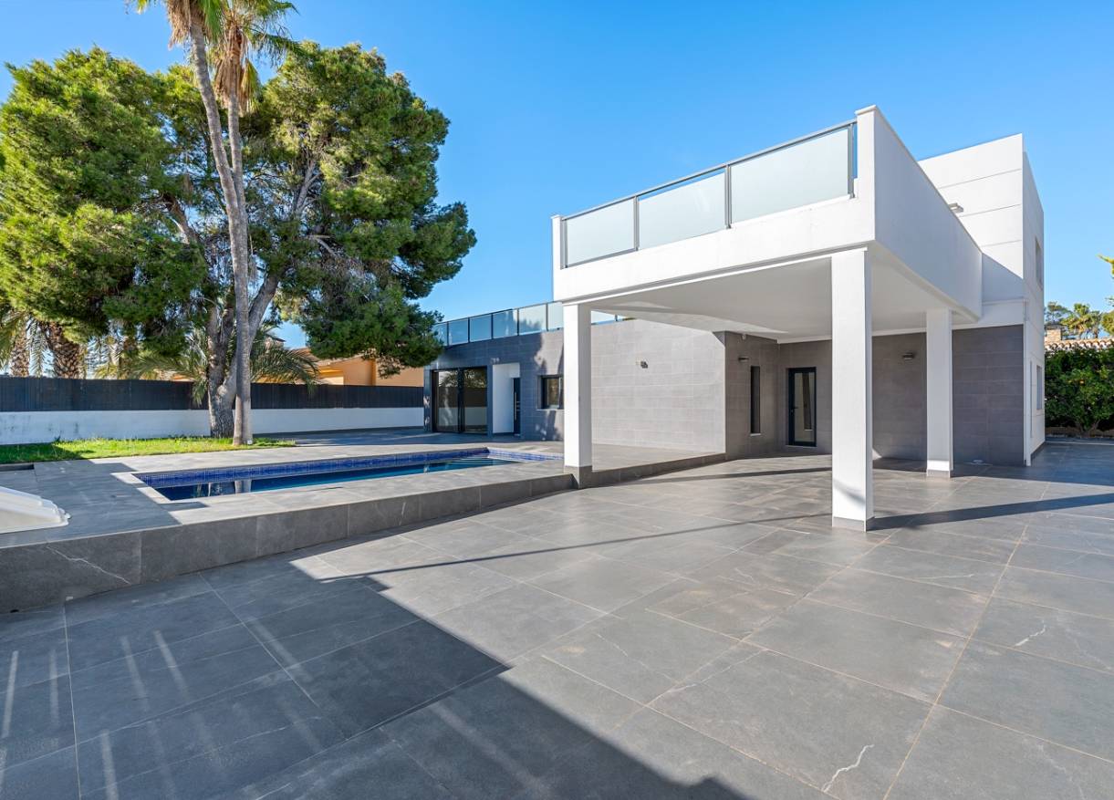 Bestaand - Villa - Campoamor