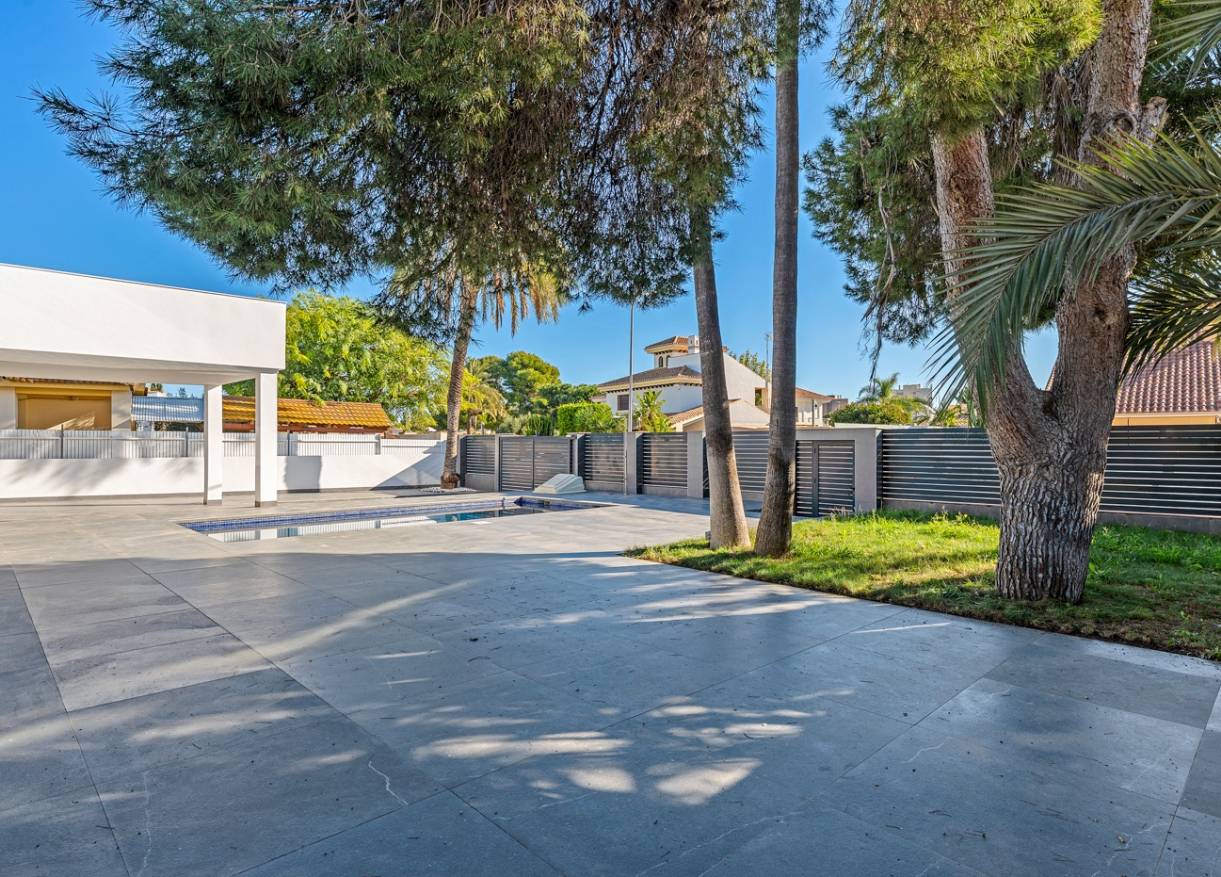 Bestaand - Villa - Campoamor