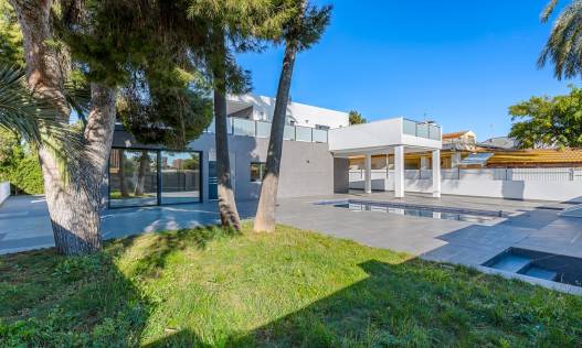Bestaand - Villa - Campoamor