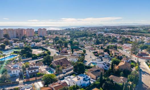Bestaand - Villa - Campoamor