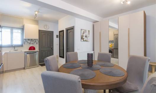 Bestaand - Townhouse / Semi-detached - Pedreguer