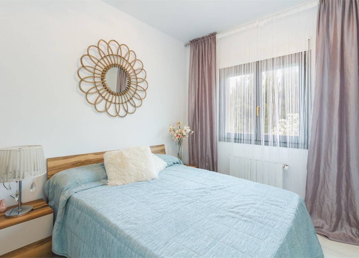 Bestaand - Townhouse / Semi-detached - Pedreguer