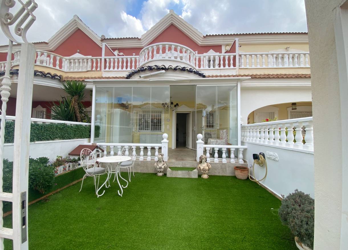 Bestaand - Townhouse / Semi-detached - Benijófar - Monte Azul/ El Dorado