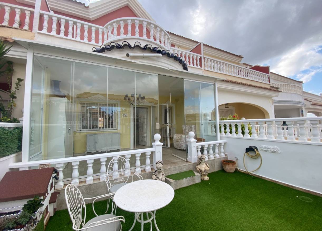 Bestaand - Townhouse / Semi-detached - Benijófar - Monte Azul/ El Dorado