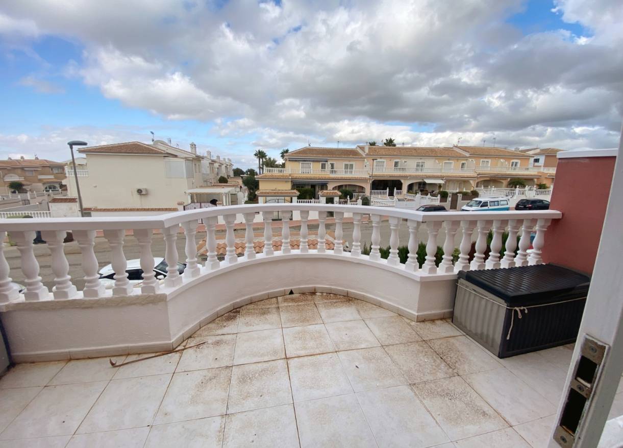 Bestaand - Townhouse / Semi-detached - Benijófar - Monte Azul/ El Dorado