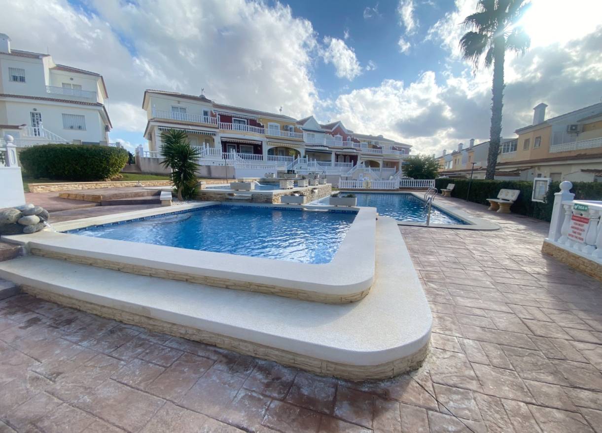 Bestaand - Townhouse / Semi-detached - Benijófar - Monte Azul/ El Dorado