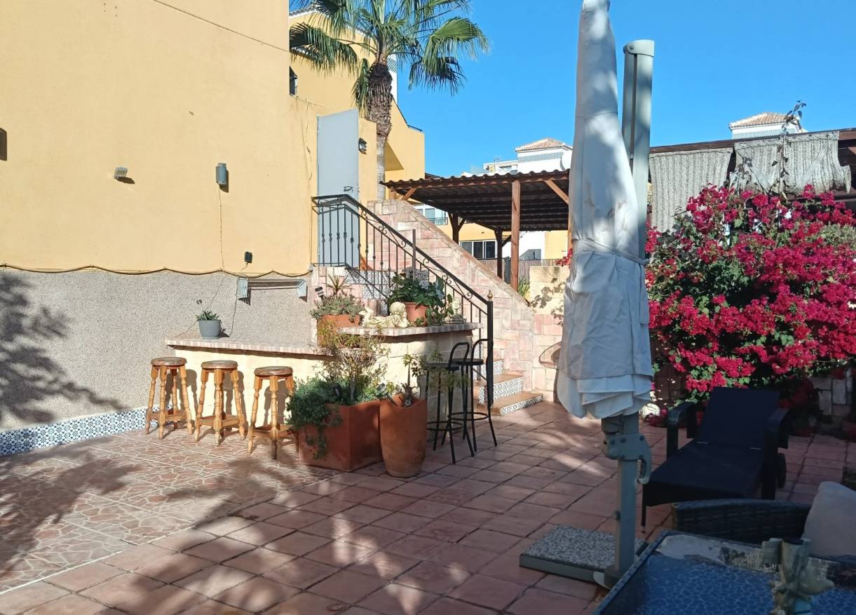 Bestaand - Appartement - Los Montesinos - La Herrada