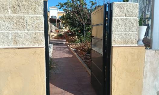Bestaand - Appartement - Los Montesinos - La Herrada