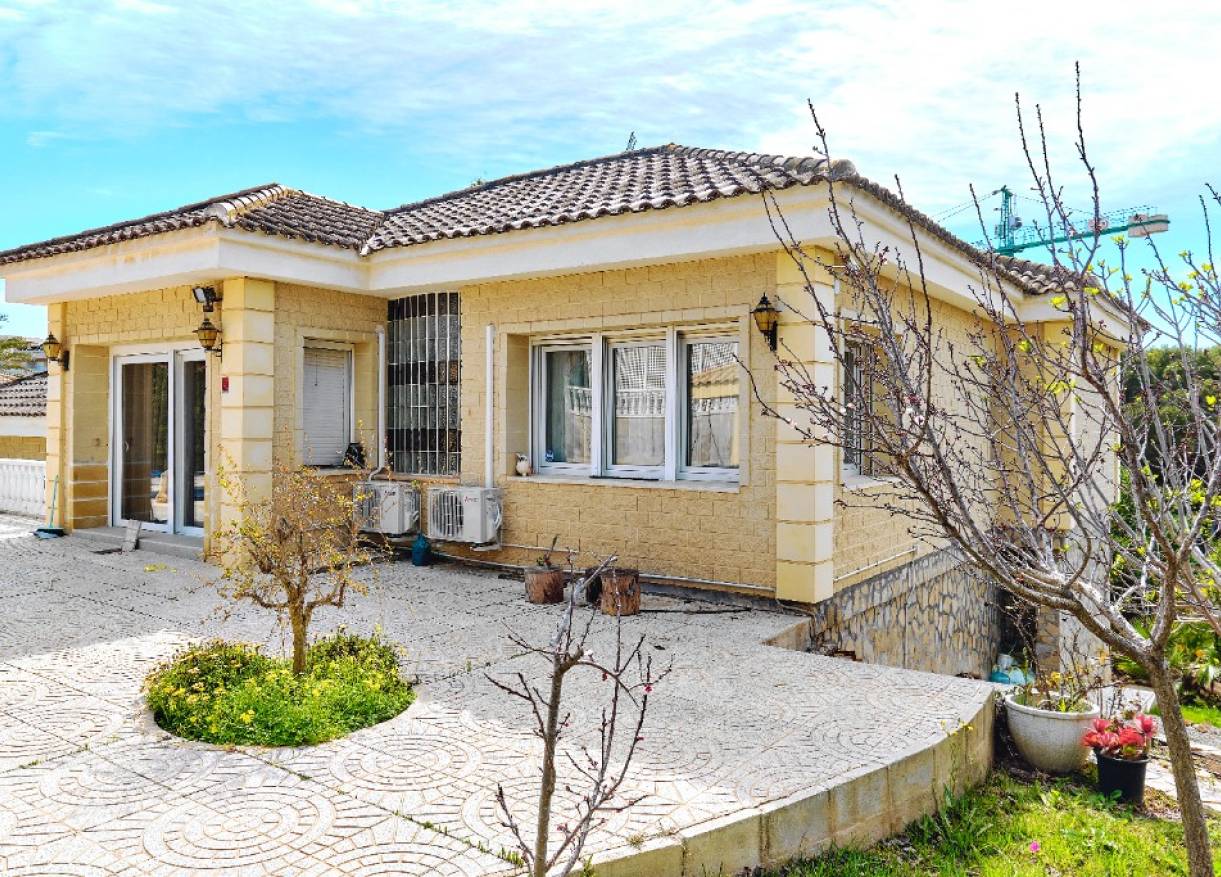 Bestaand - Villa - Campoamor - Dehesa de campoamor