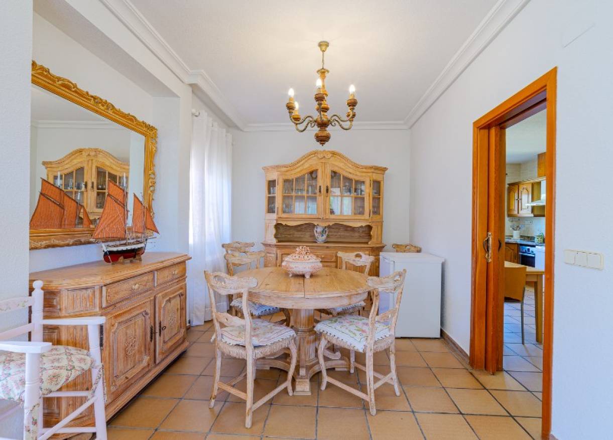 Bestaand - Villa - Campoamor