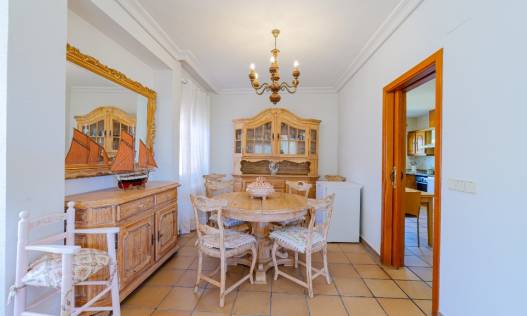 Bestaand - Villa - Campoamor