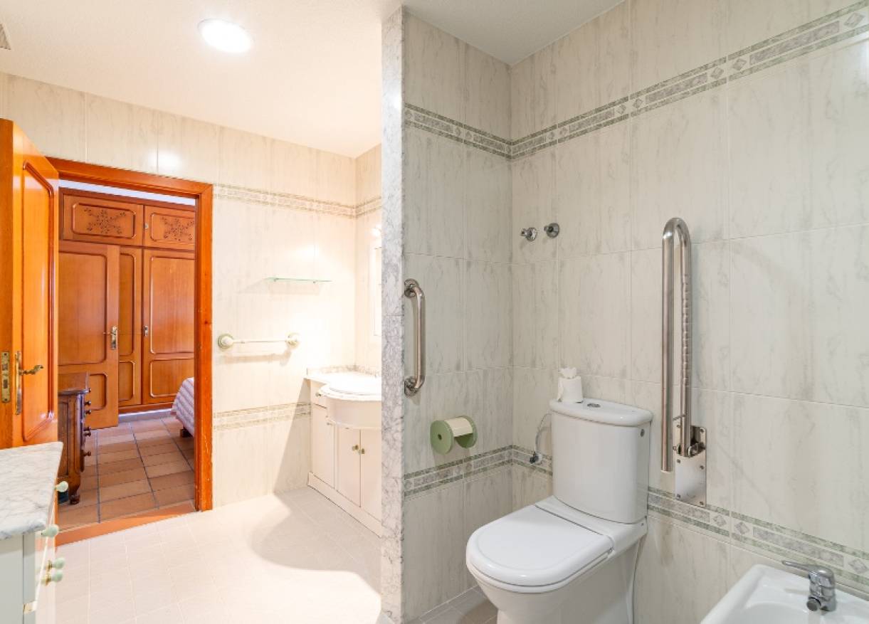 Bestaand - Villa - Campoamor