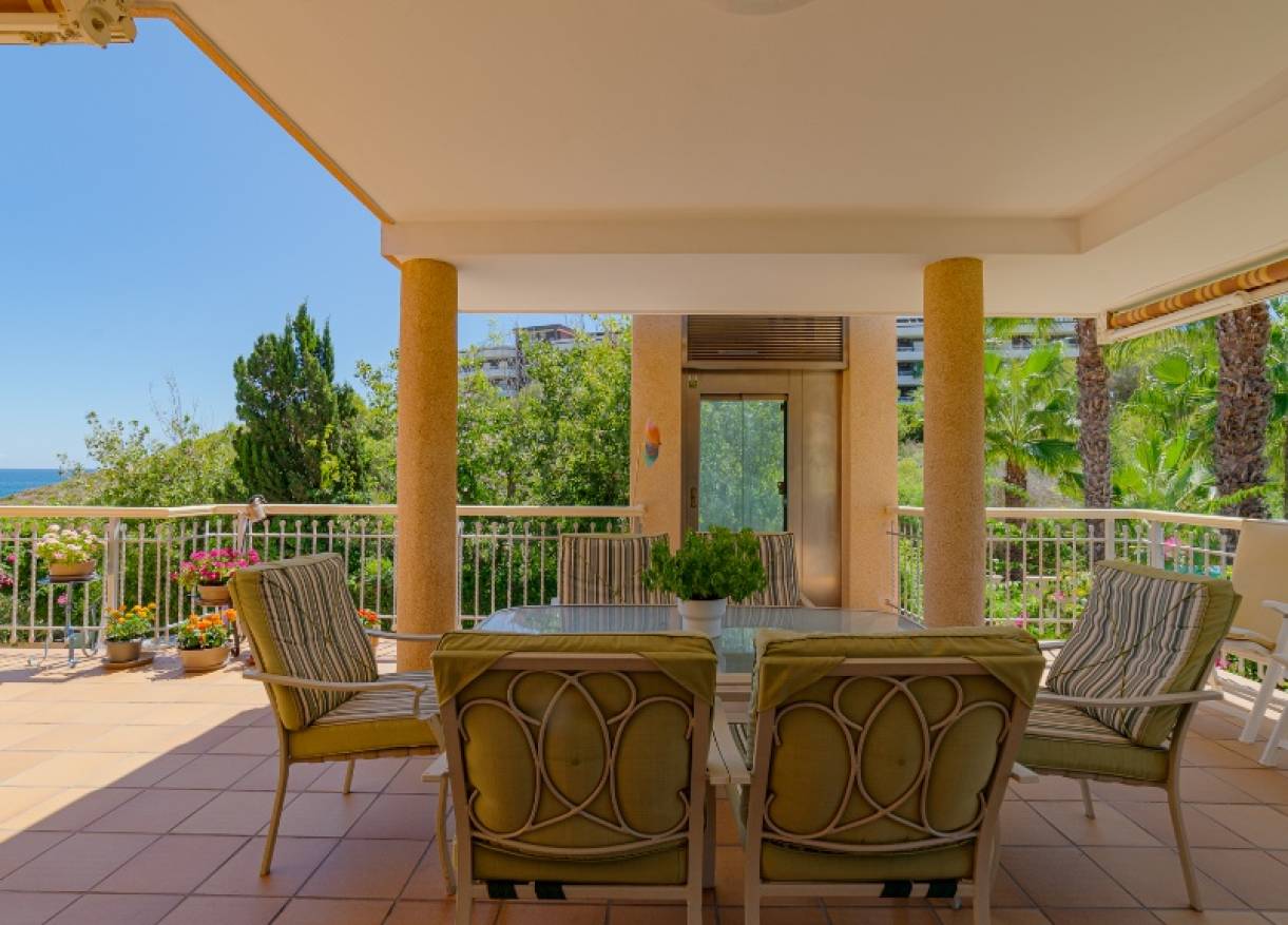 Bestaand - Villa - Campoamor