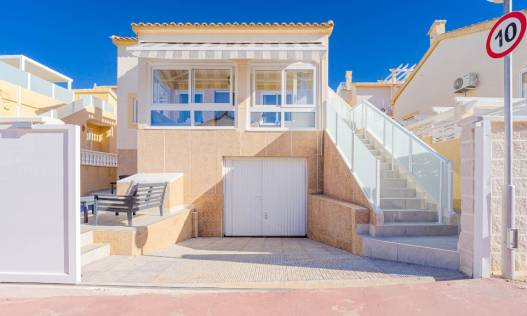 Bestaand - Villa - Orihuela Costa - Los Altos