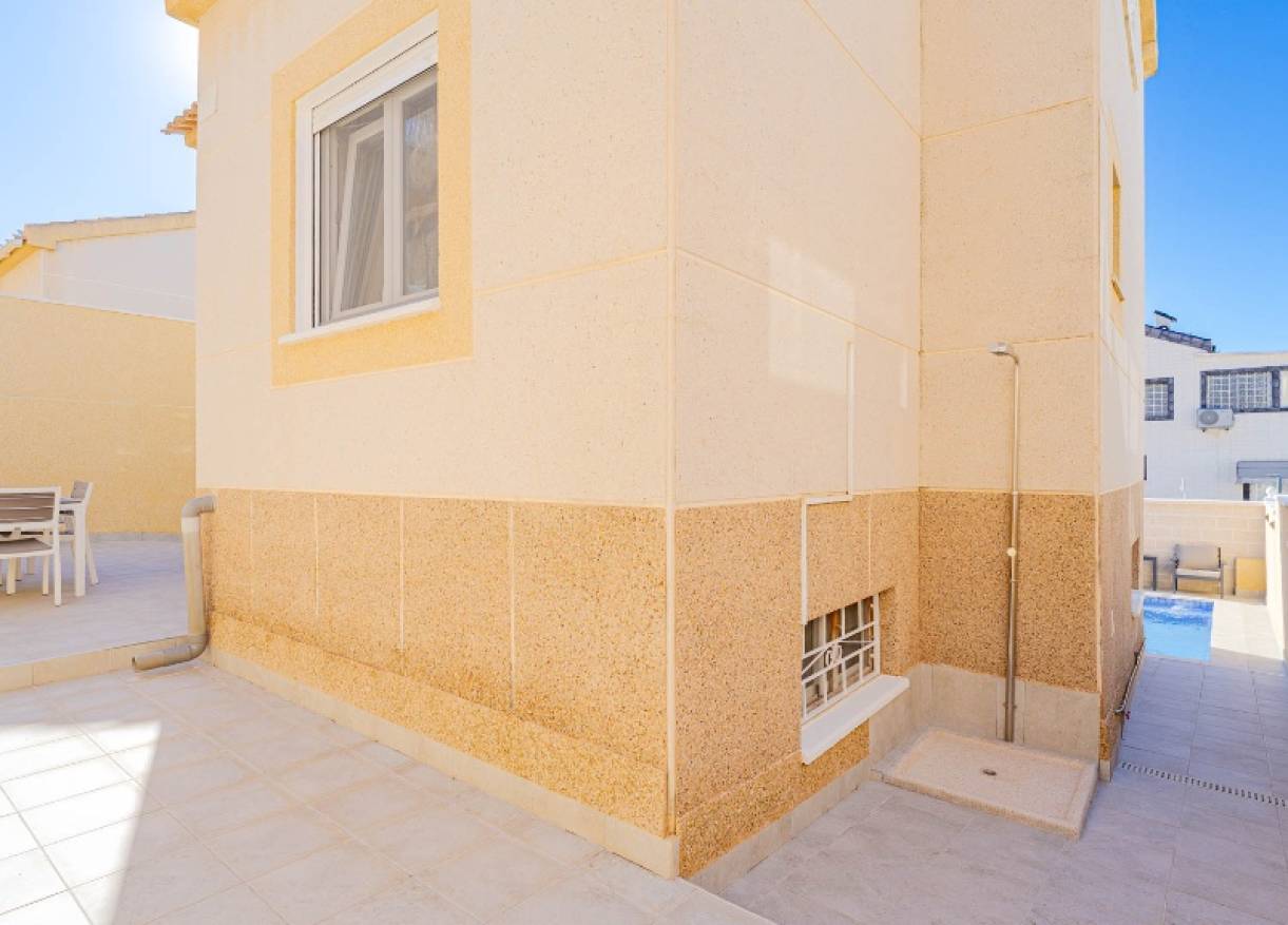 Bestaand - Villa - Orihuela Costa - Los Altos